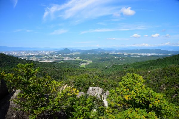 遠望に三上山