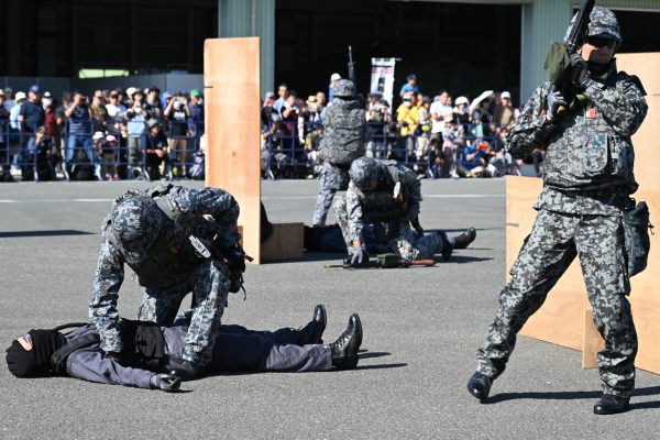 模擬防空戦闘