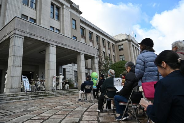 県警音楽隊による演奏も行われた