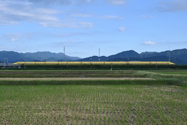 近江鉄道尼子駅付近